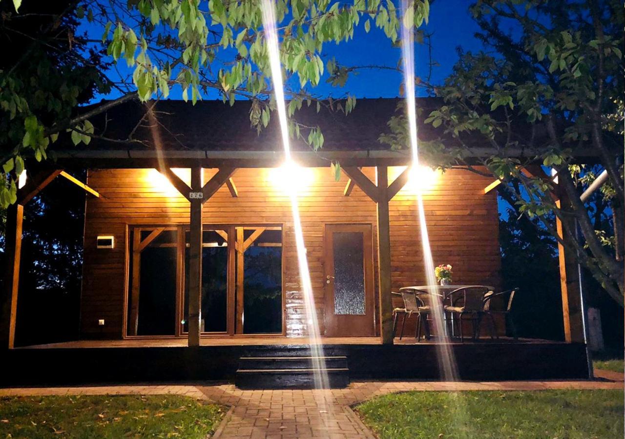 Chalet Wonderland *